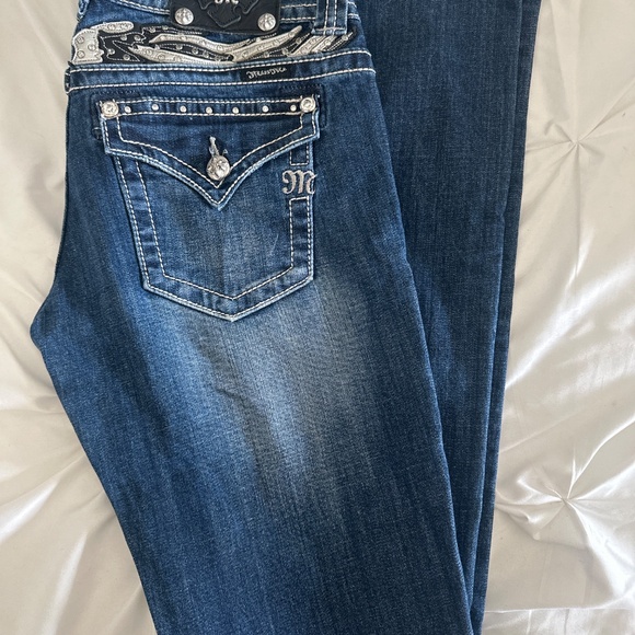 Miss Me Jeans - Picture 2 of 2